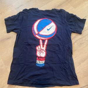 Nike Navy Graphic T-Shirt